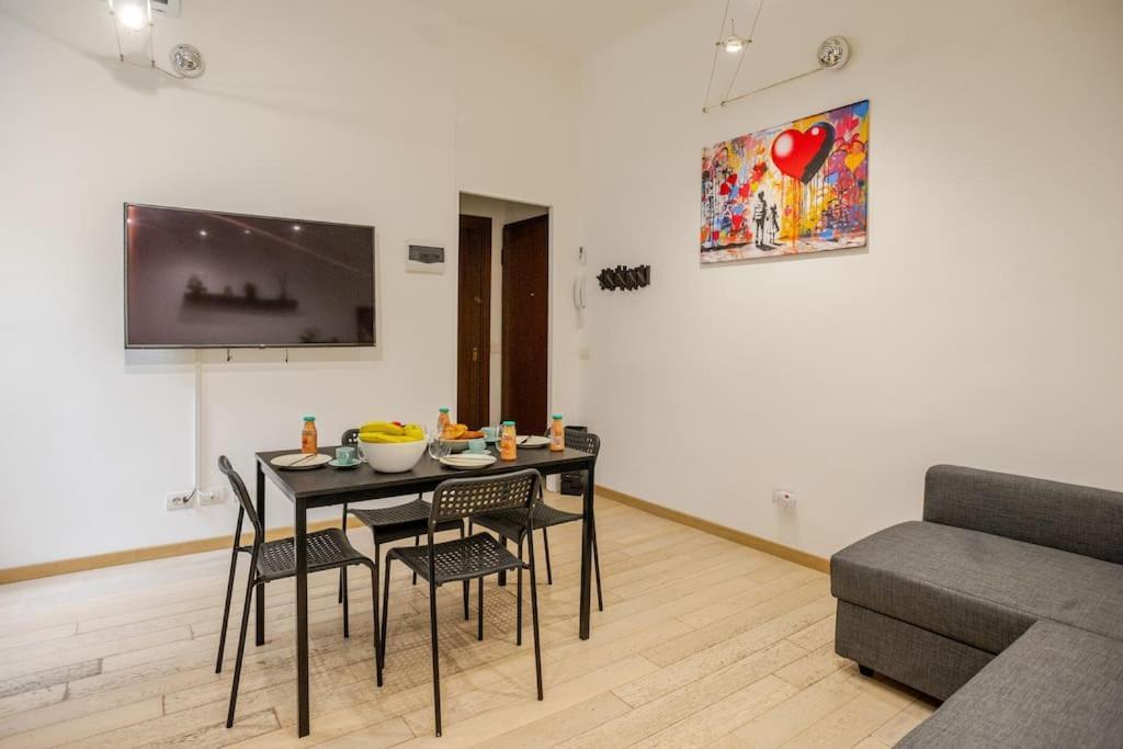 I Simple & Smart I Prime Location, Metro Nearby Milán Exterior foto