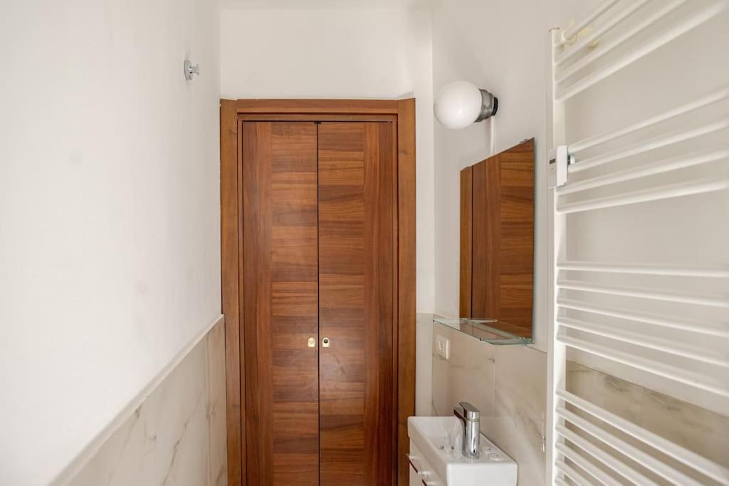 I Simple & Smart I Prime Location, Metro Nearby Milán Exterior foto